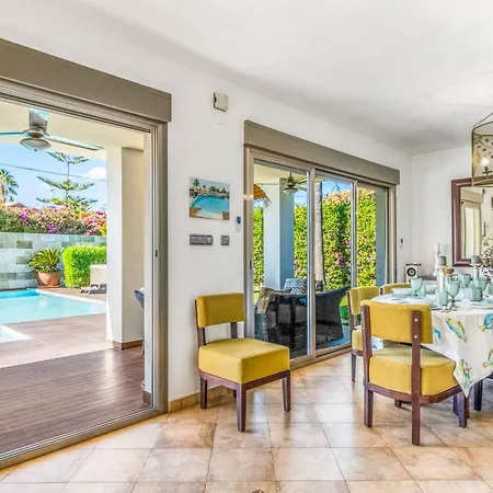 Paradise Villa *