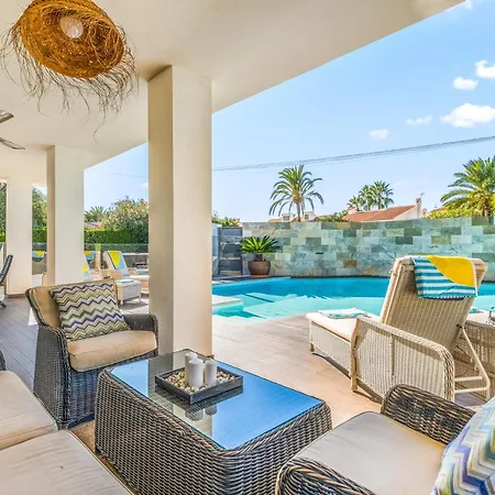 Paradise Villa *